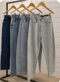 light-blue wash straight-leg denim jeans